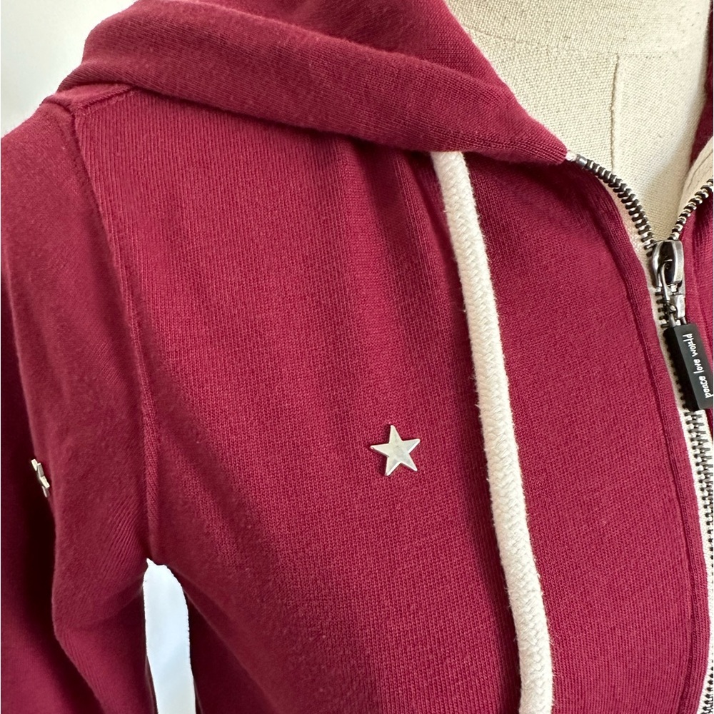 $82 NWOT Peace love world Star studded embroidered Hoodie! Small - Picture 4 of 11